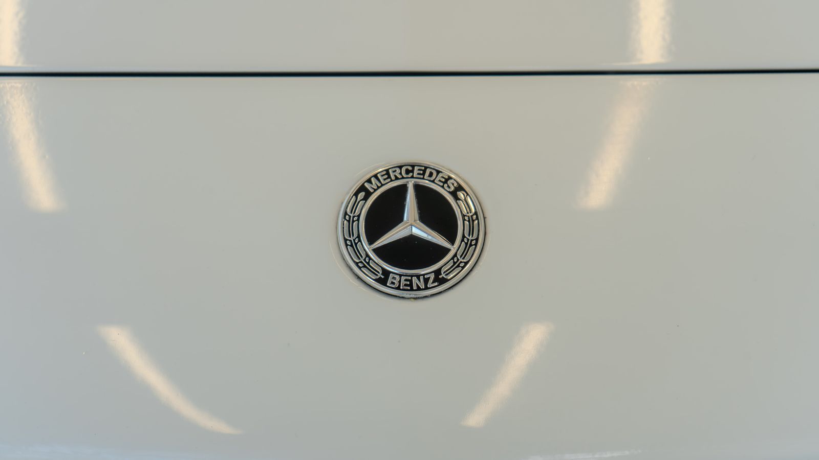 2024 Mercedes-Benz C-Class C 300 — foto completa 5 de 34