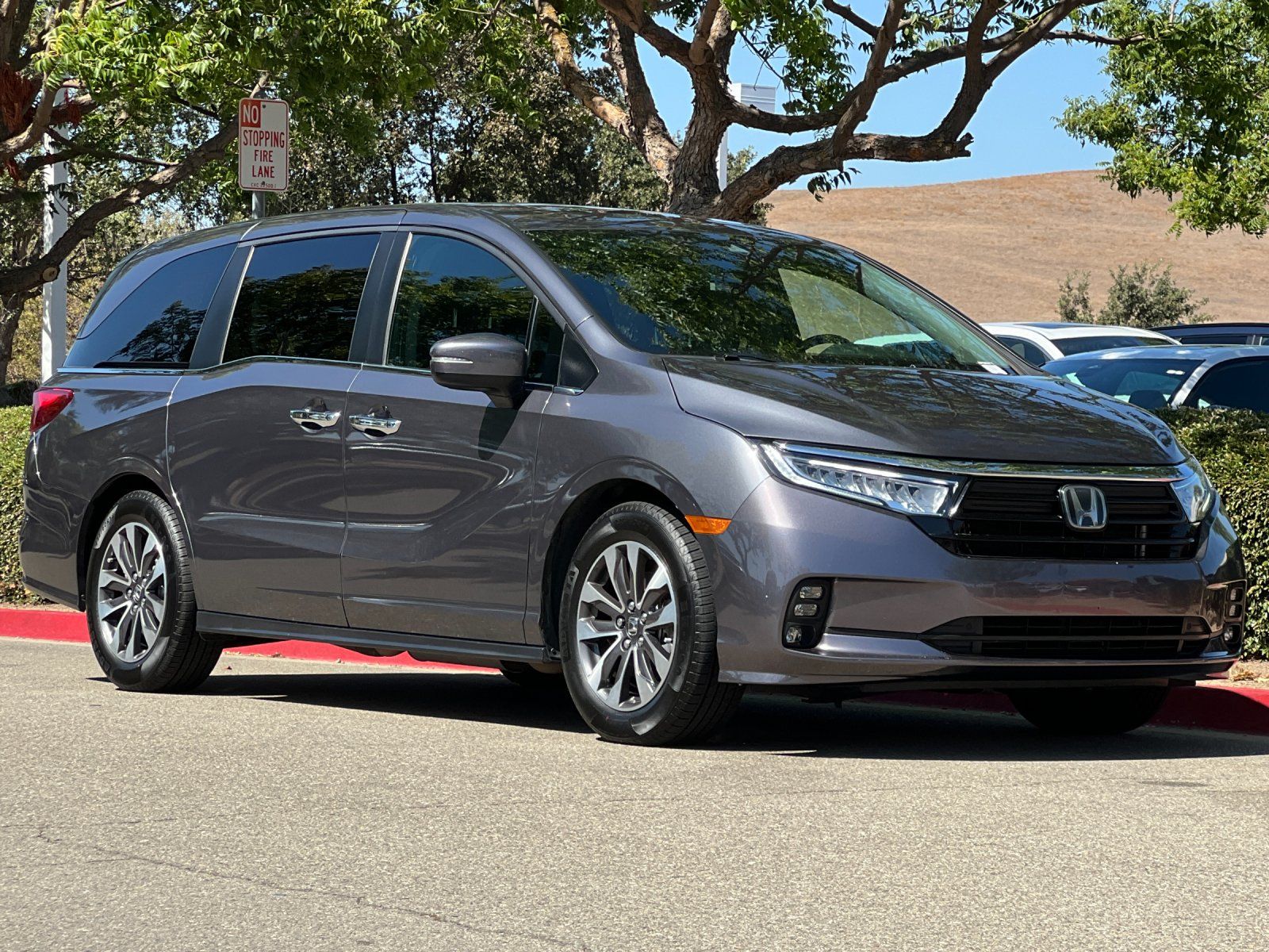 2023 Honda Odyssey EX-L — full photo 8 of 29