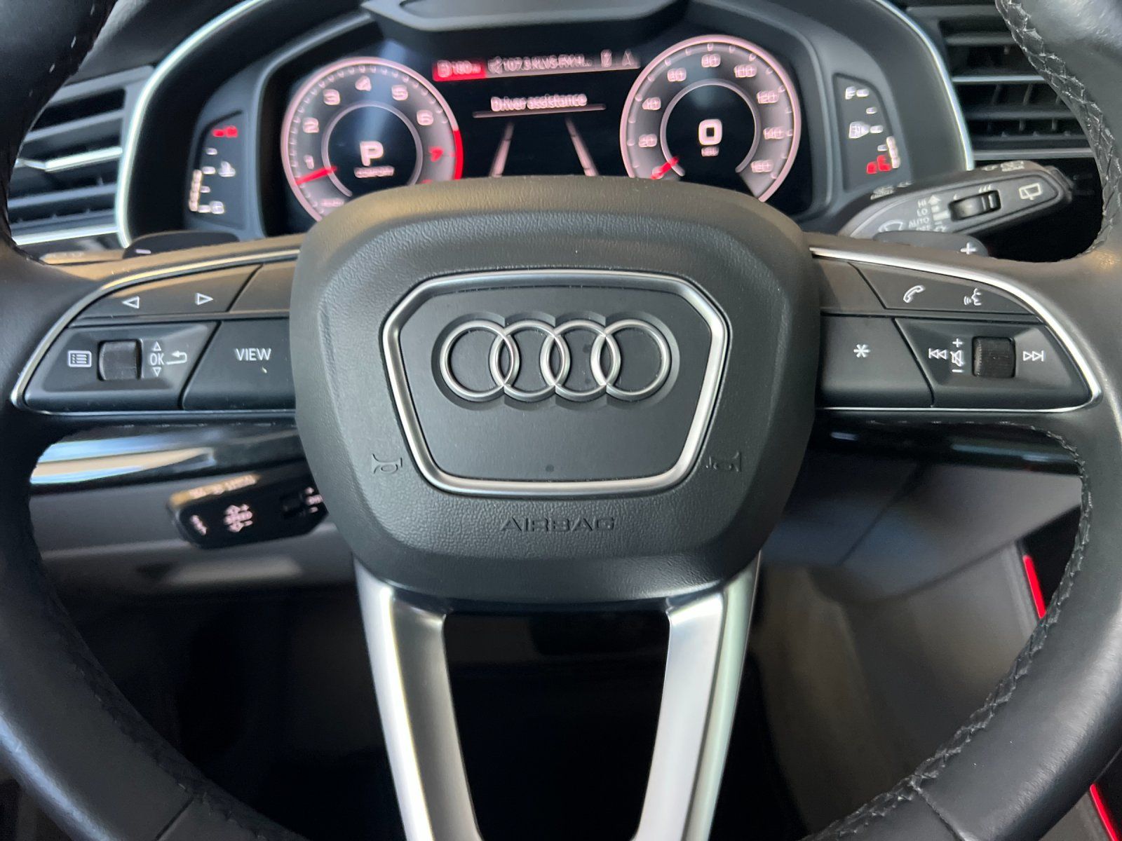2021 Audi Q7 55 Prestige — full photo 26 of 31