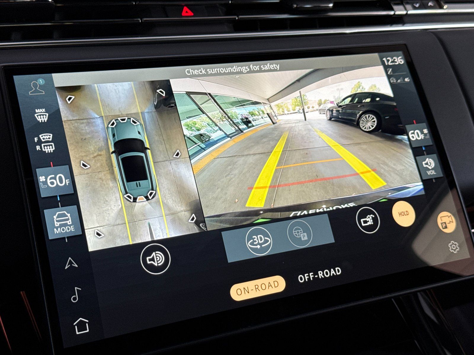 2025 Land Rover Range Rover Sport SE — full photo 19 of 29