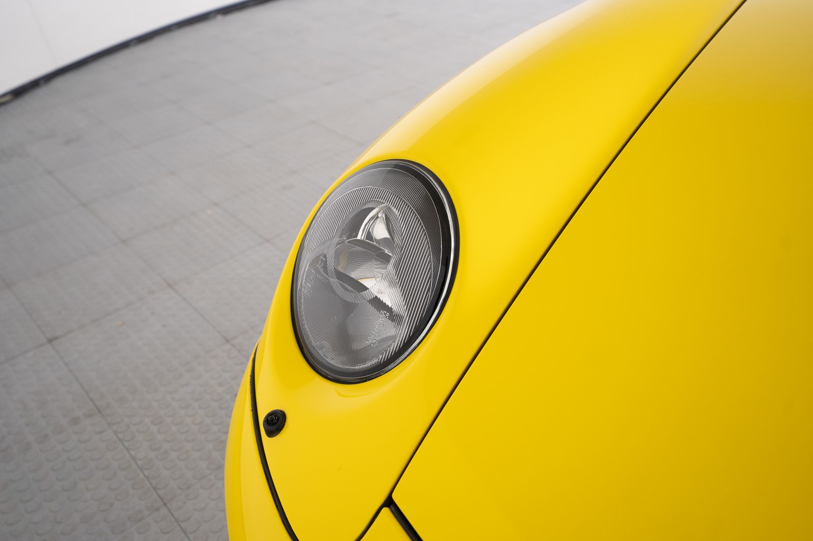 1996 Porsche 911 — full photo 11 of 45