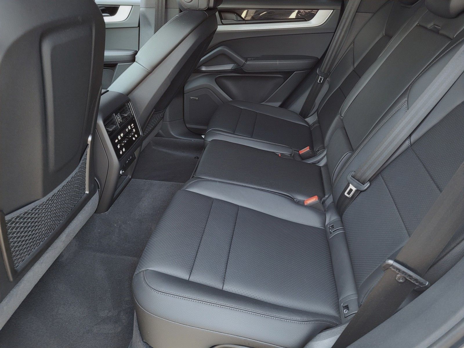 2026 Porsche Cayenne S — foto completa 14 de 28