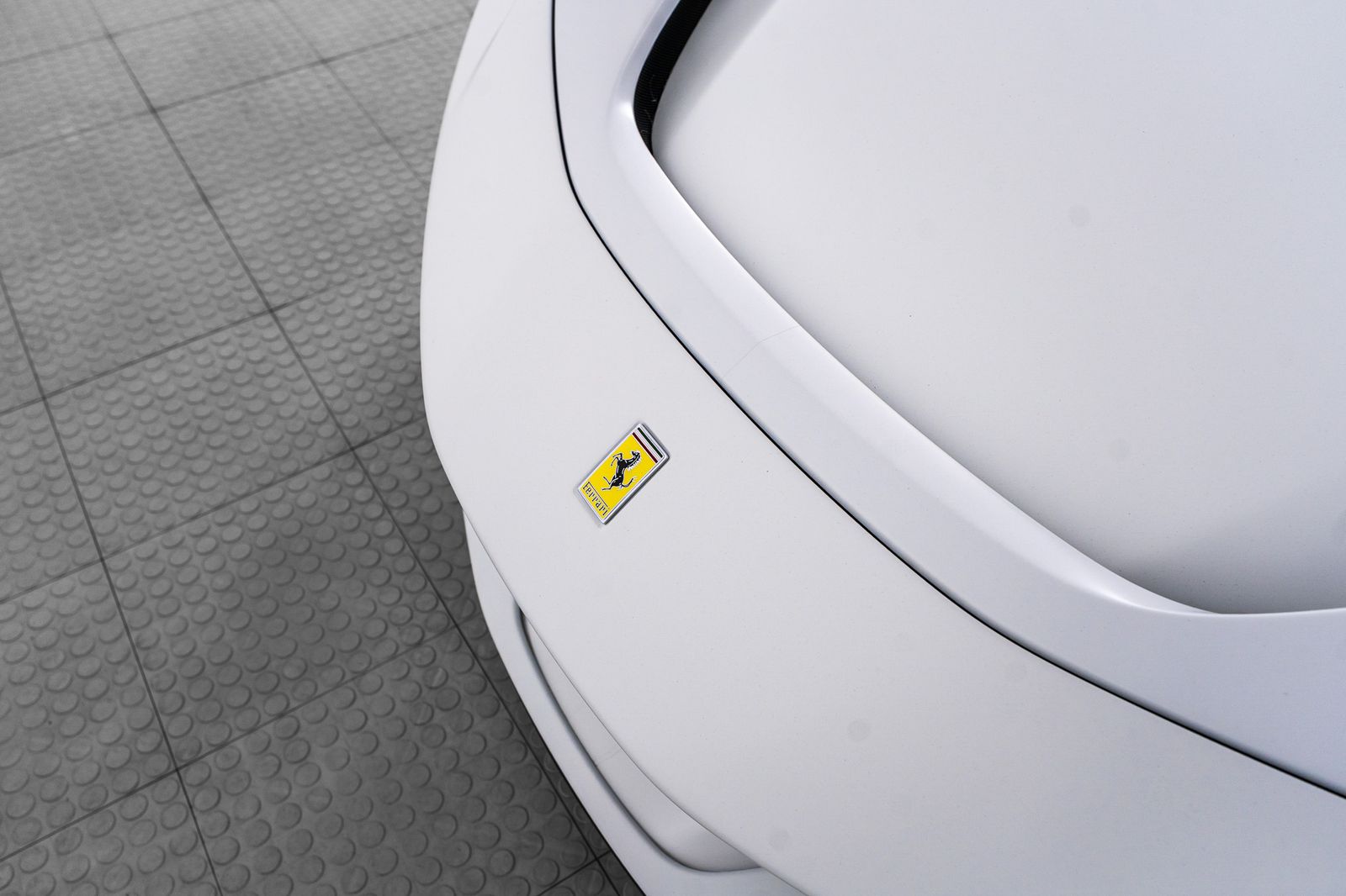 2024 Ferrari SF90 Spider — full photo 25 of 50