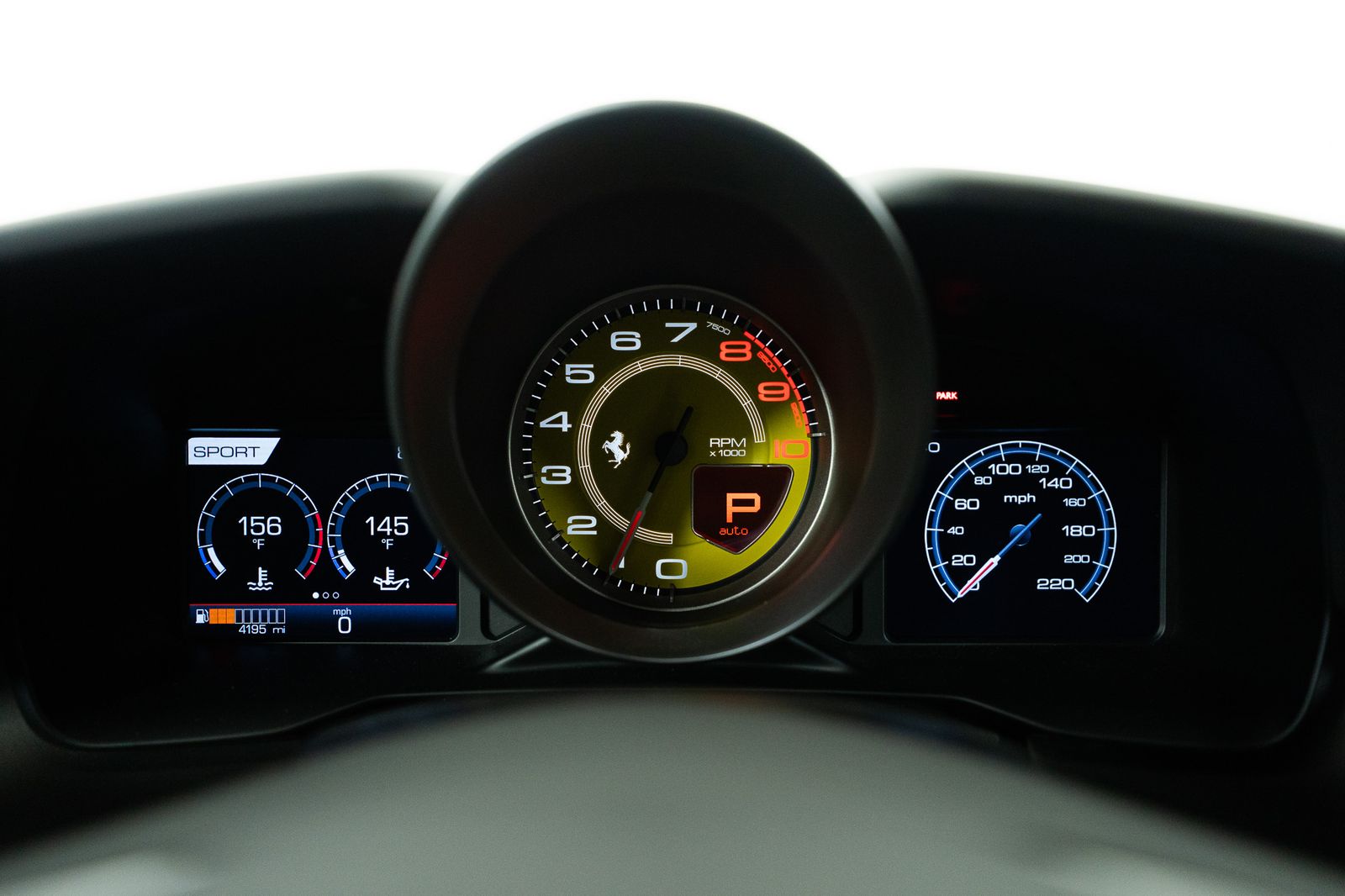 2022 Ferrari F8 Tributo — full photo 28 of 45