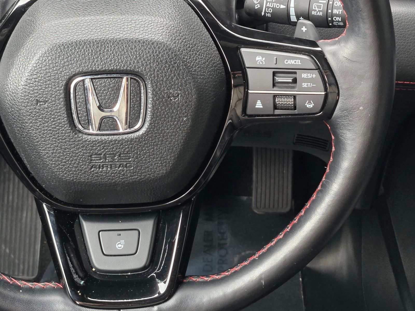2025 Honda Pilot Black Edition — foto completa 17 de 28