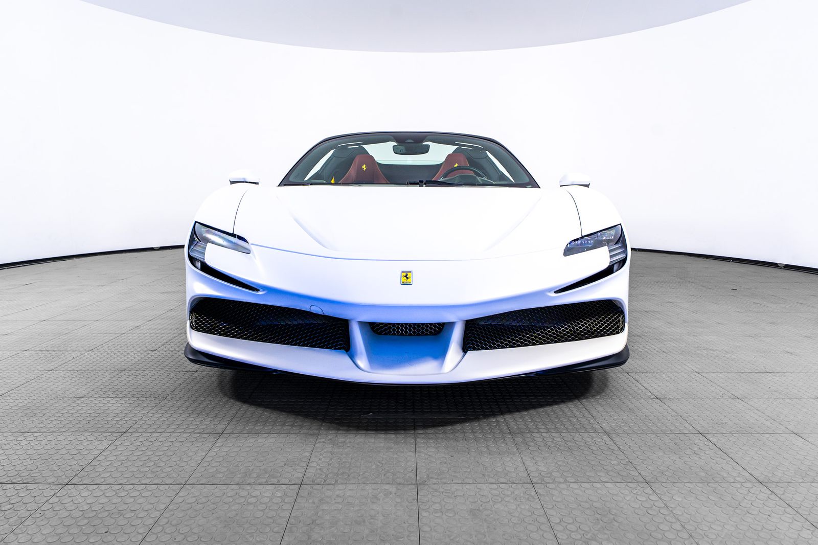 2024 Ferrari SF90 Spider — full photo 12 of 50