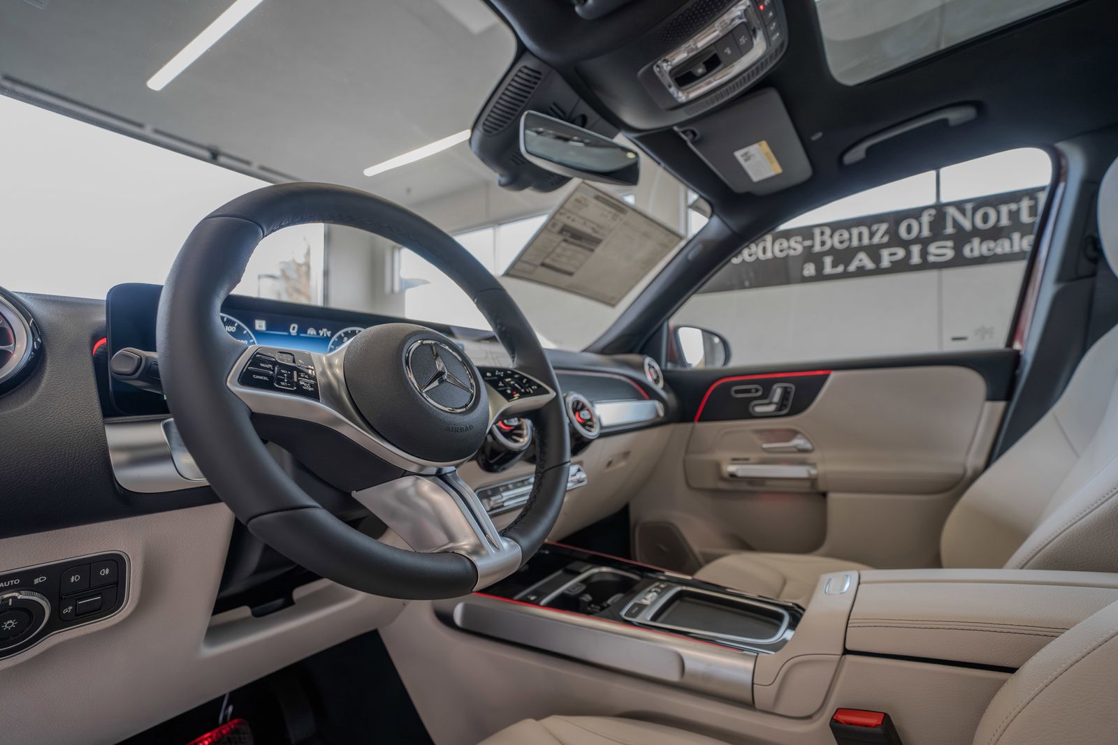 2026 Mercedes-Benz GLB GLB 250 — foto completa 6 de 36