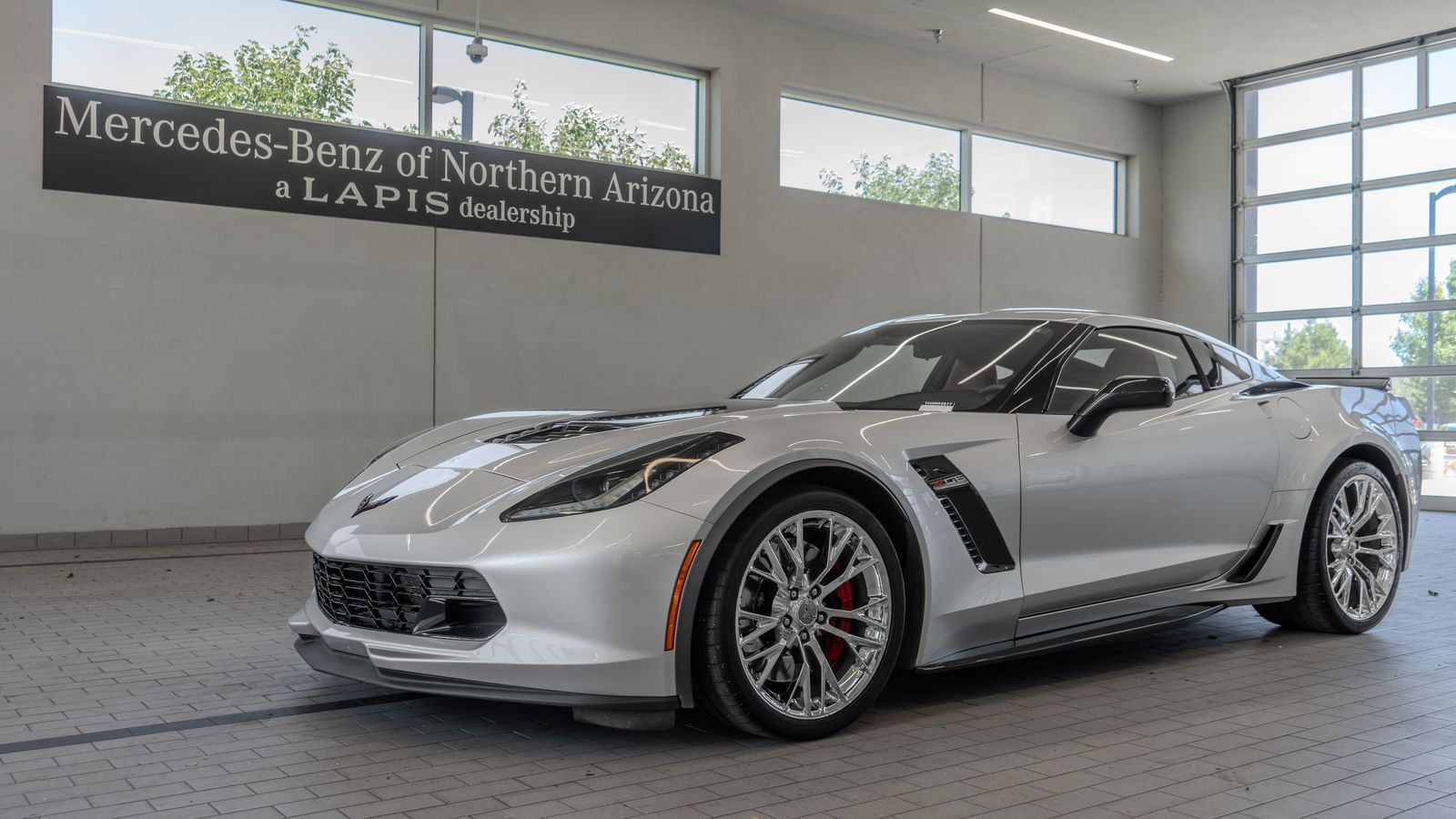2017 Chevrolet Corvette Z06 — full photo 3 of 30