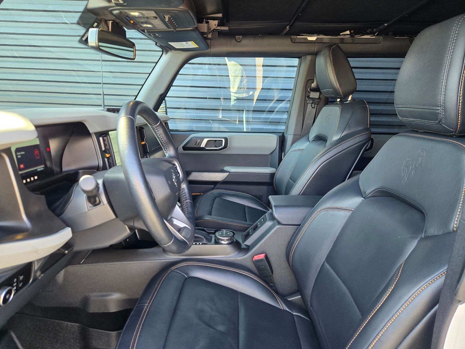 2023 Ford Bronco Badlands — full photo 26 of 45