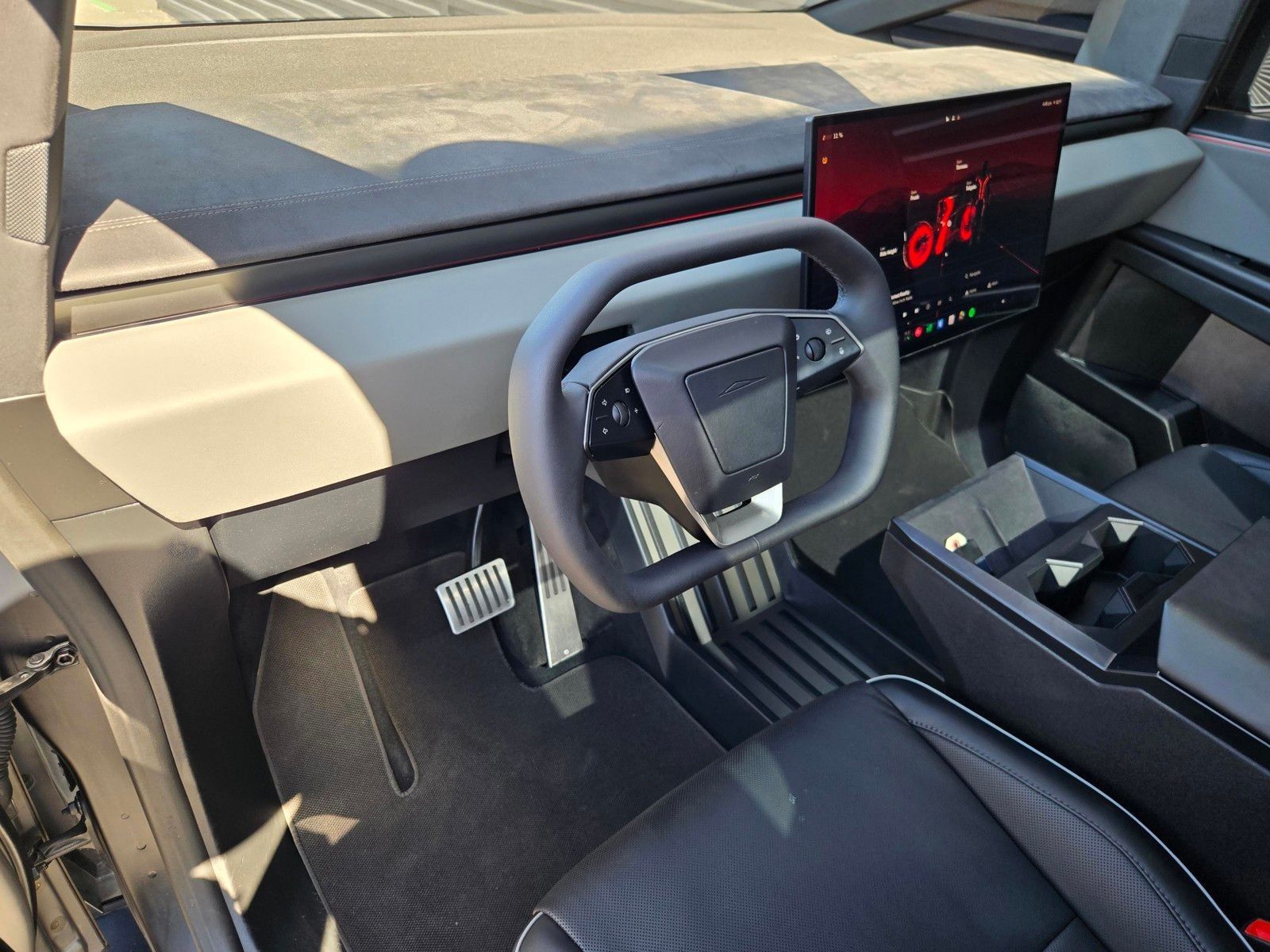 2024 Tesla Cybertruck Cyberbeast — full photo 17 of 45