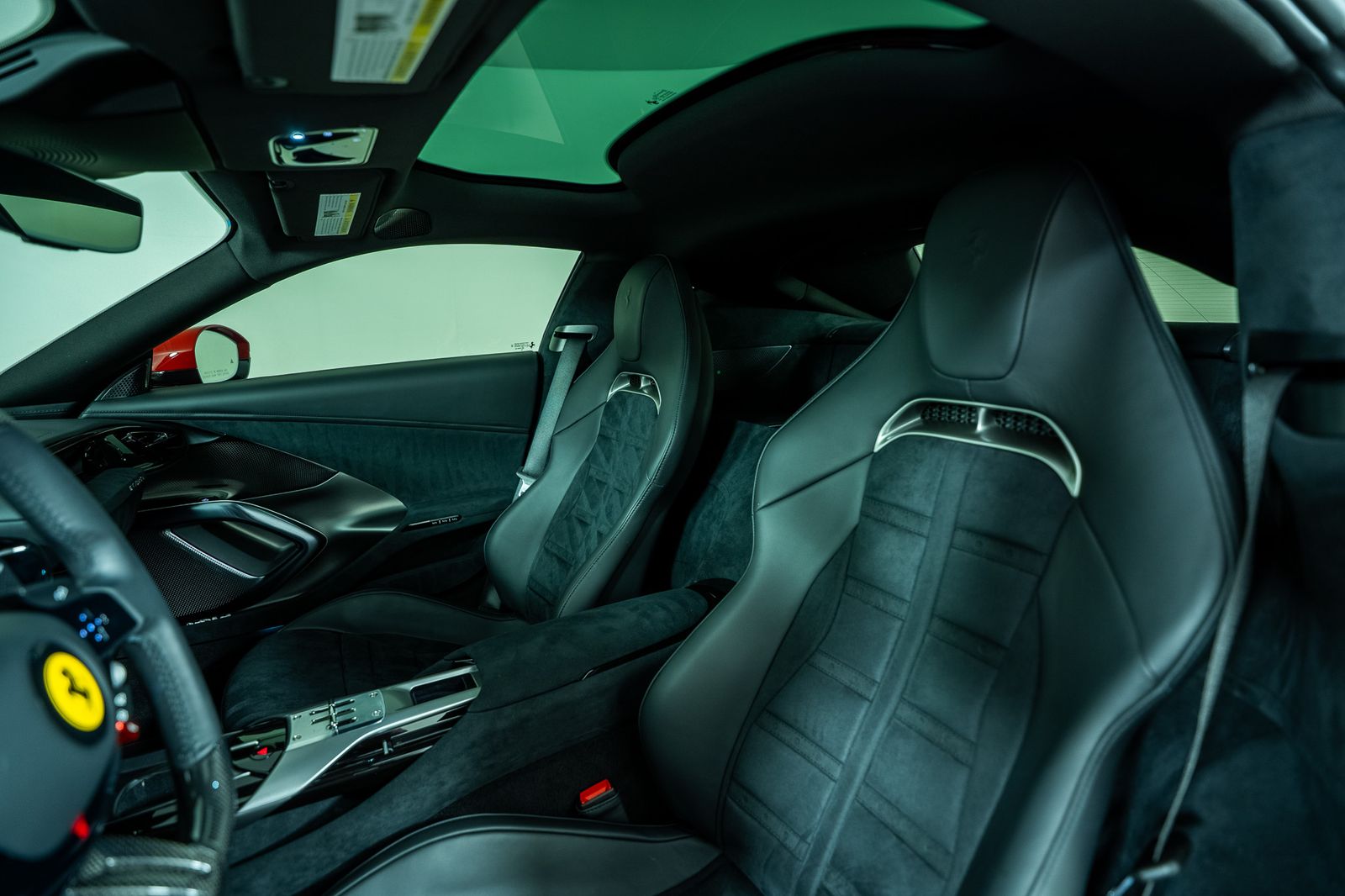 2025 Ferrari 12Cilindri — foto completa 42 de 51
