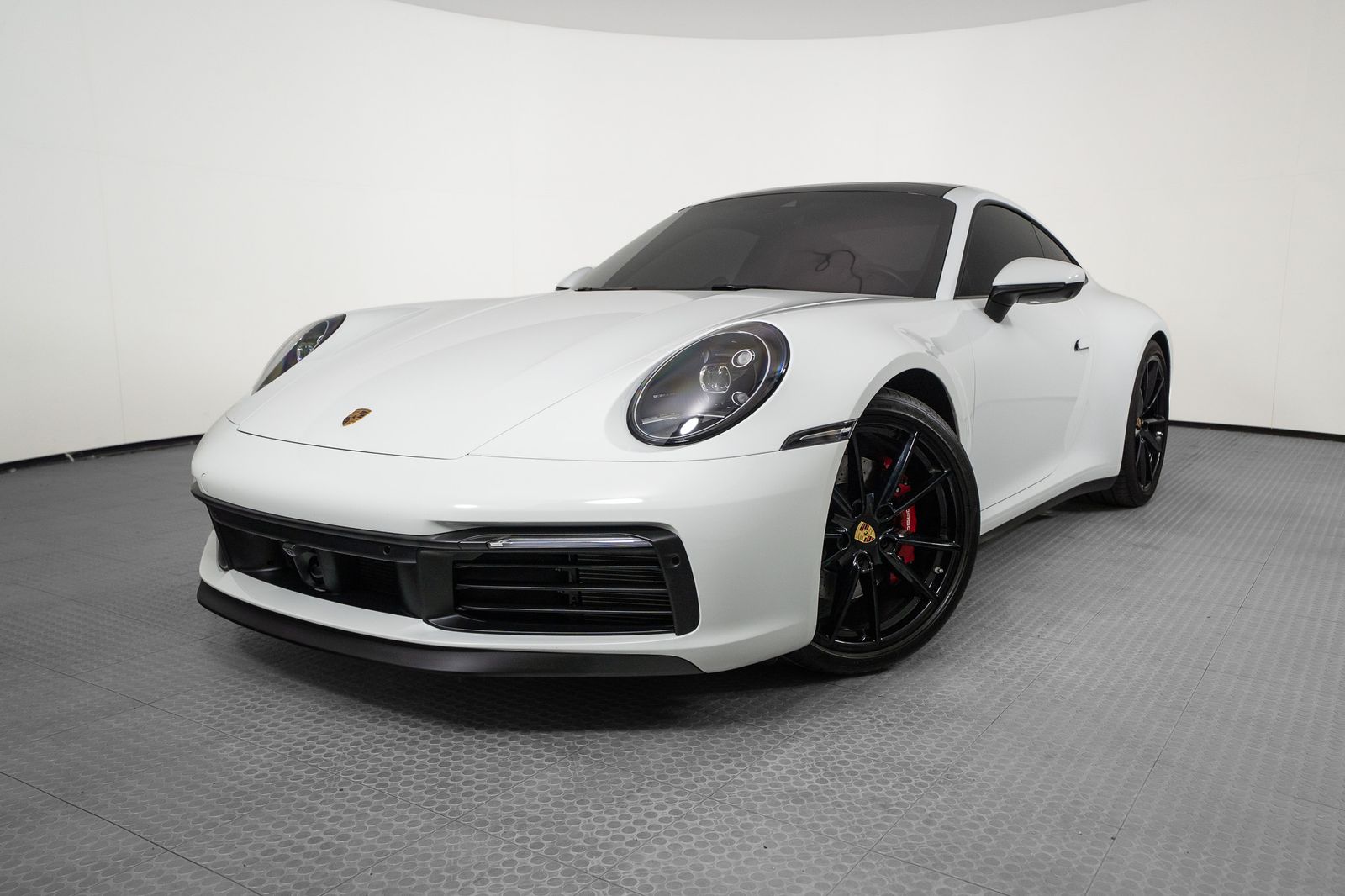 2023 Porsche 911 Carrera S — full photo 1 of 40