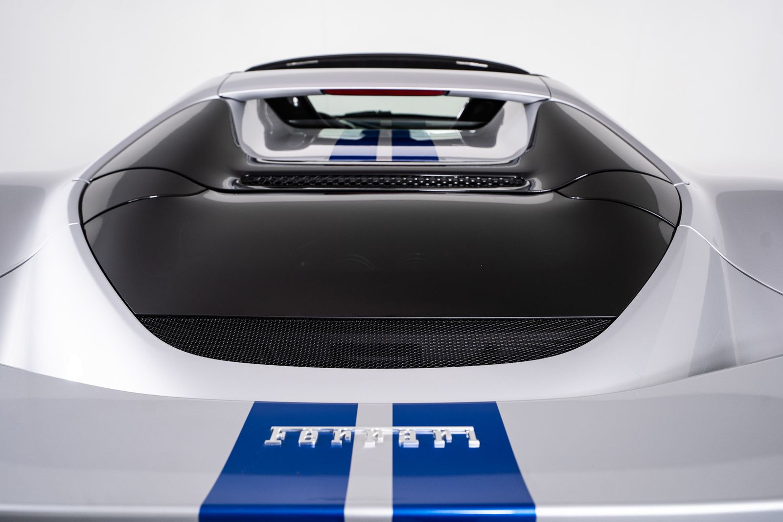 2023 Ferrari 296 GTS — full photo 15 of 51