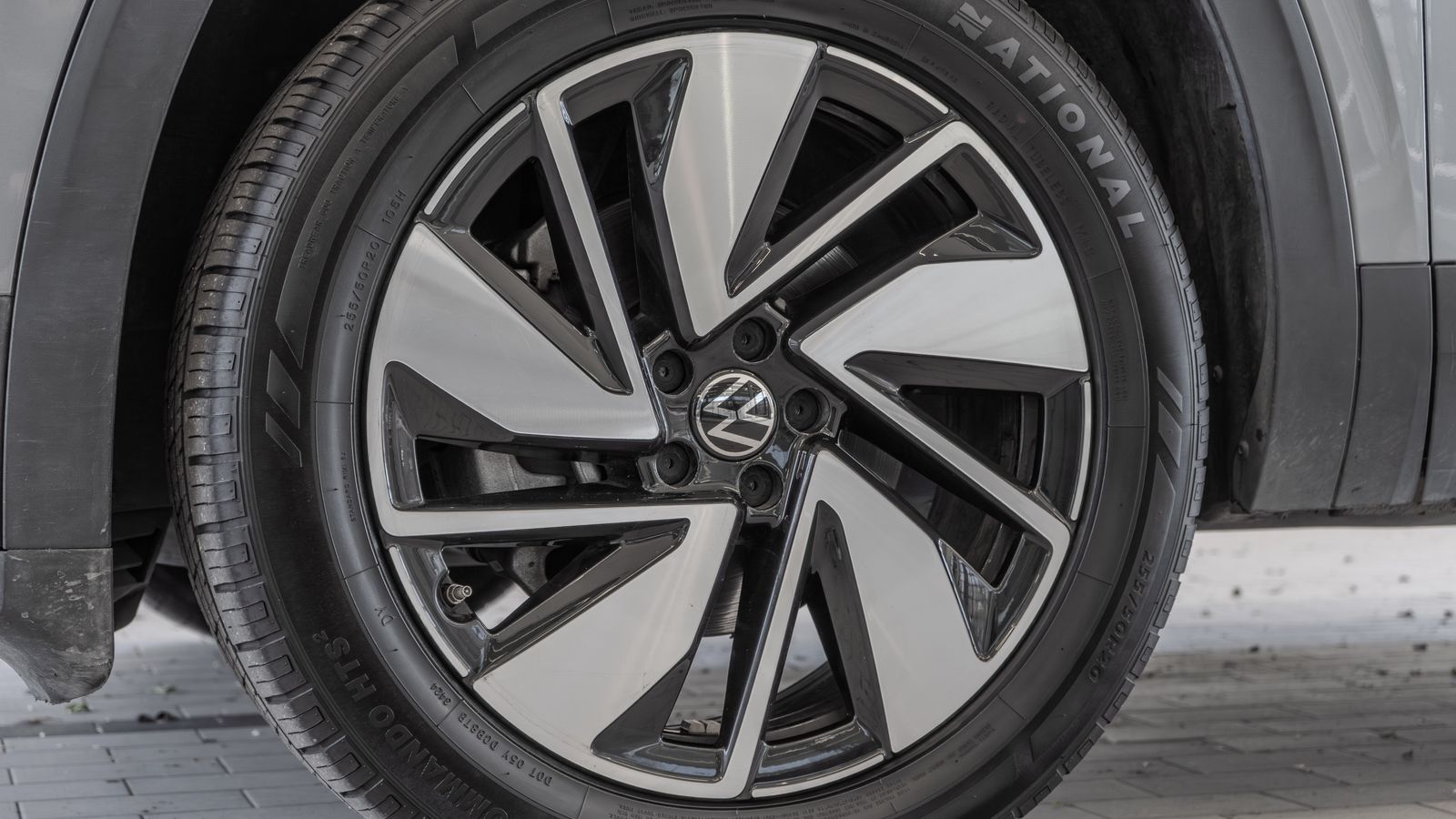2024 Volkswagen Atlas 2.0T SE w/Technology — foto completa 31 de 35