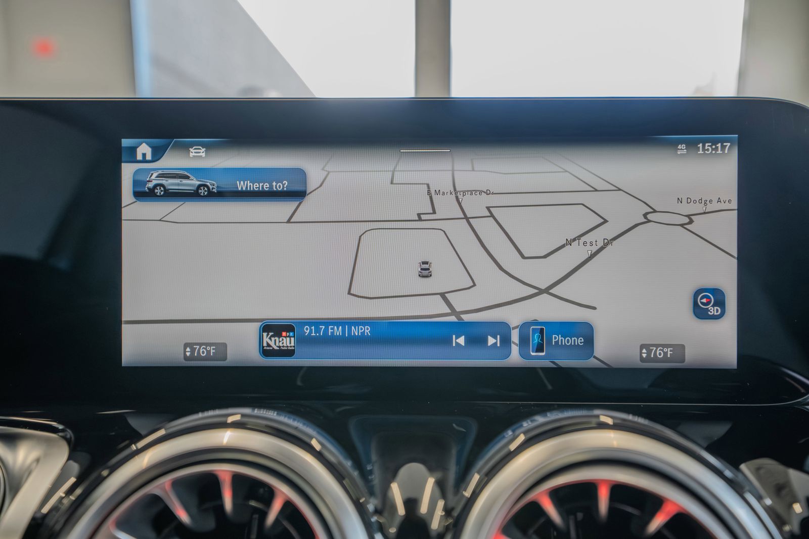2026 Mercedes-Benz GLB GLB 250 — full photo 20 of 36