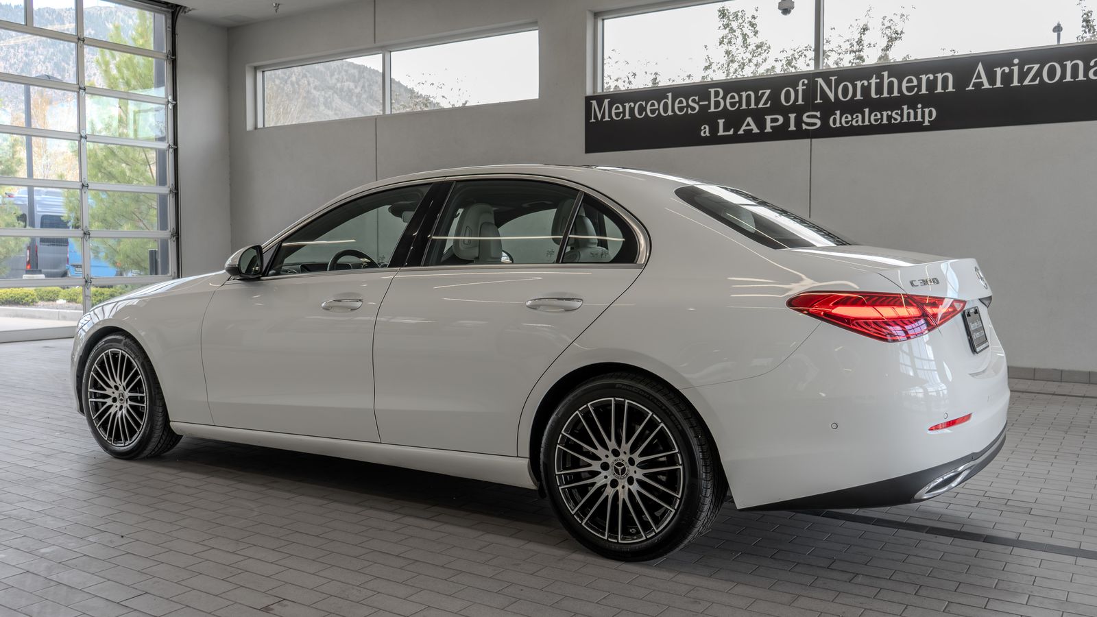 2025 Mercedes-Benz C-Class C 300 — full photo 13 of 35