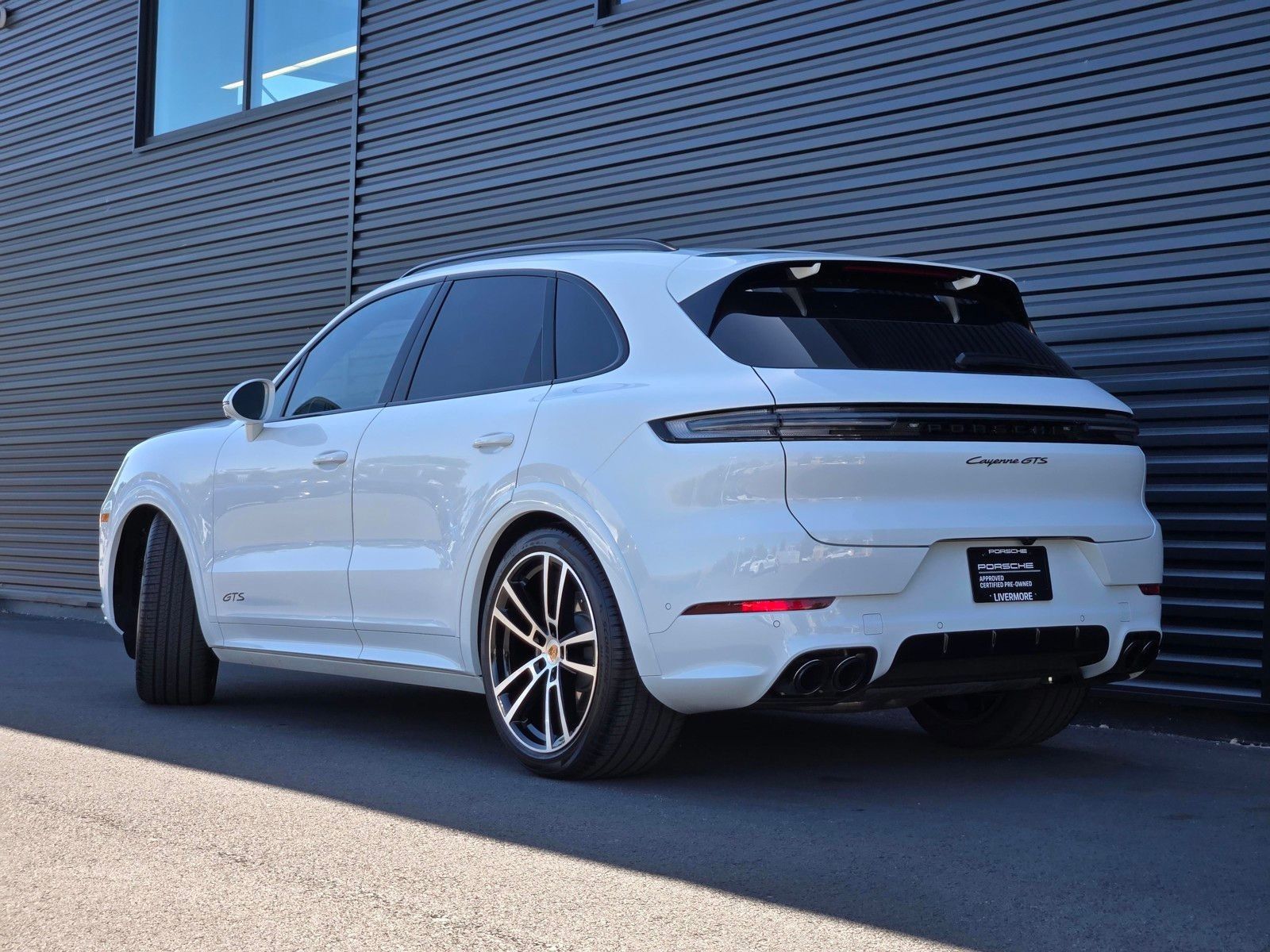 2026 Porsche Cayenne GTS — foto completa 3 de 27