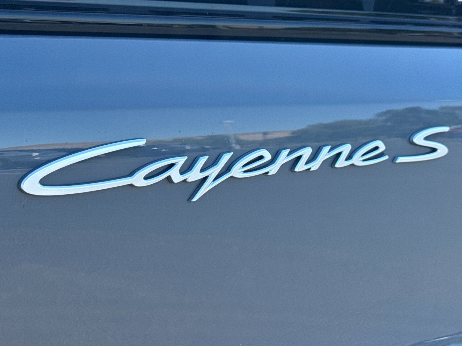 2026 Porsche Cayenne Coupe S — foto completa 27 de 28