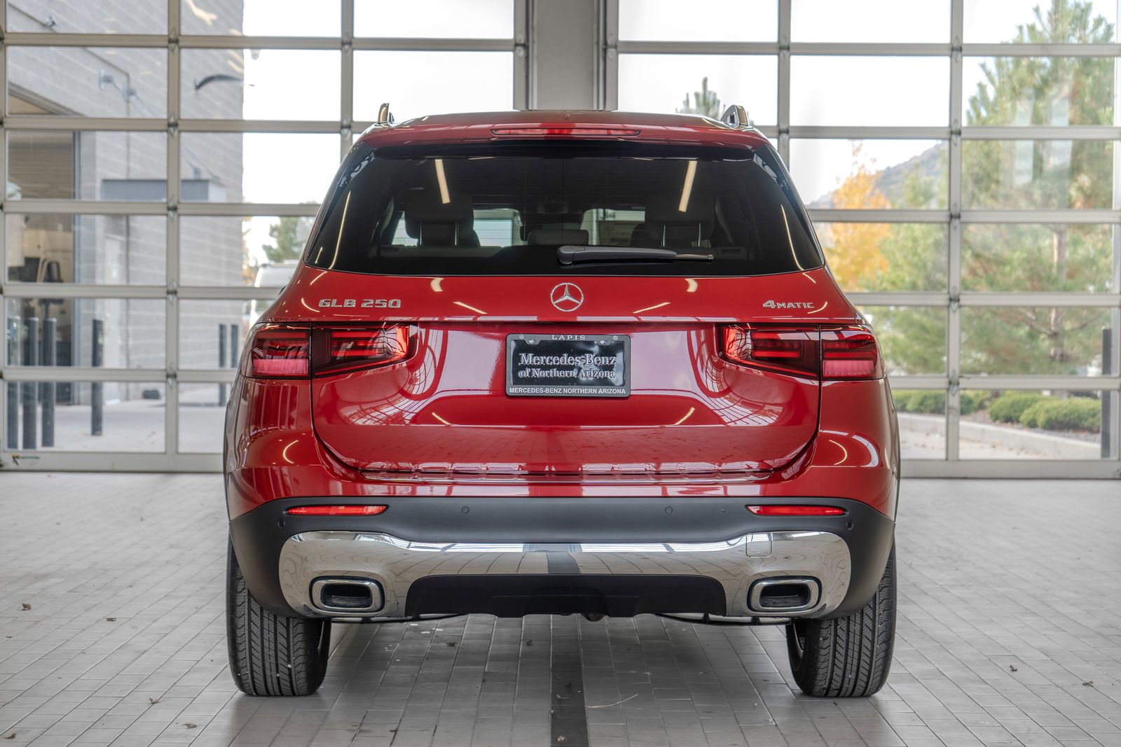 2026 Mercedes-Benz GLB GLB 250 — full photo 14 of 36