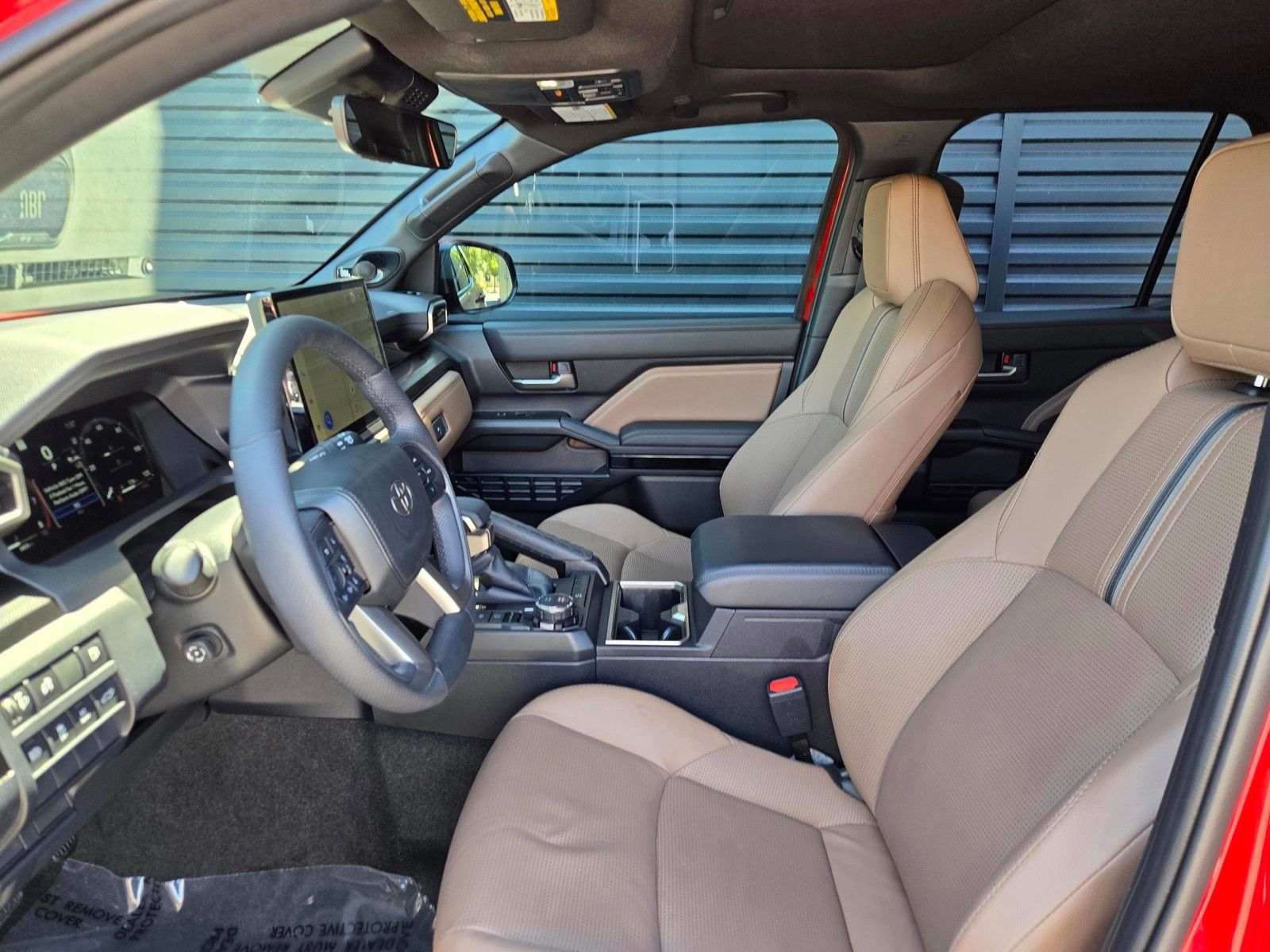 2026 Toyota 4Runner i-FORCE MAX Hybrid Limited — full photo 26 of 45