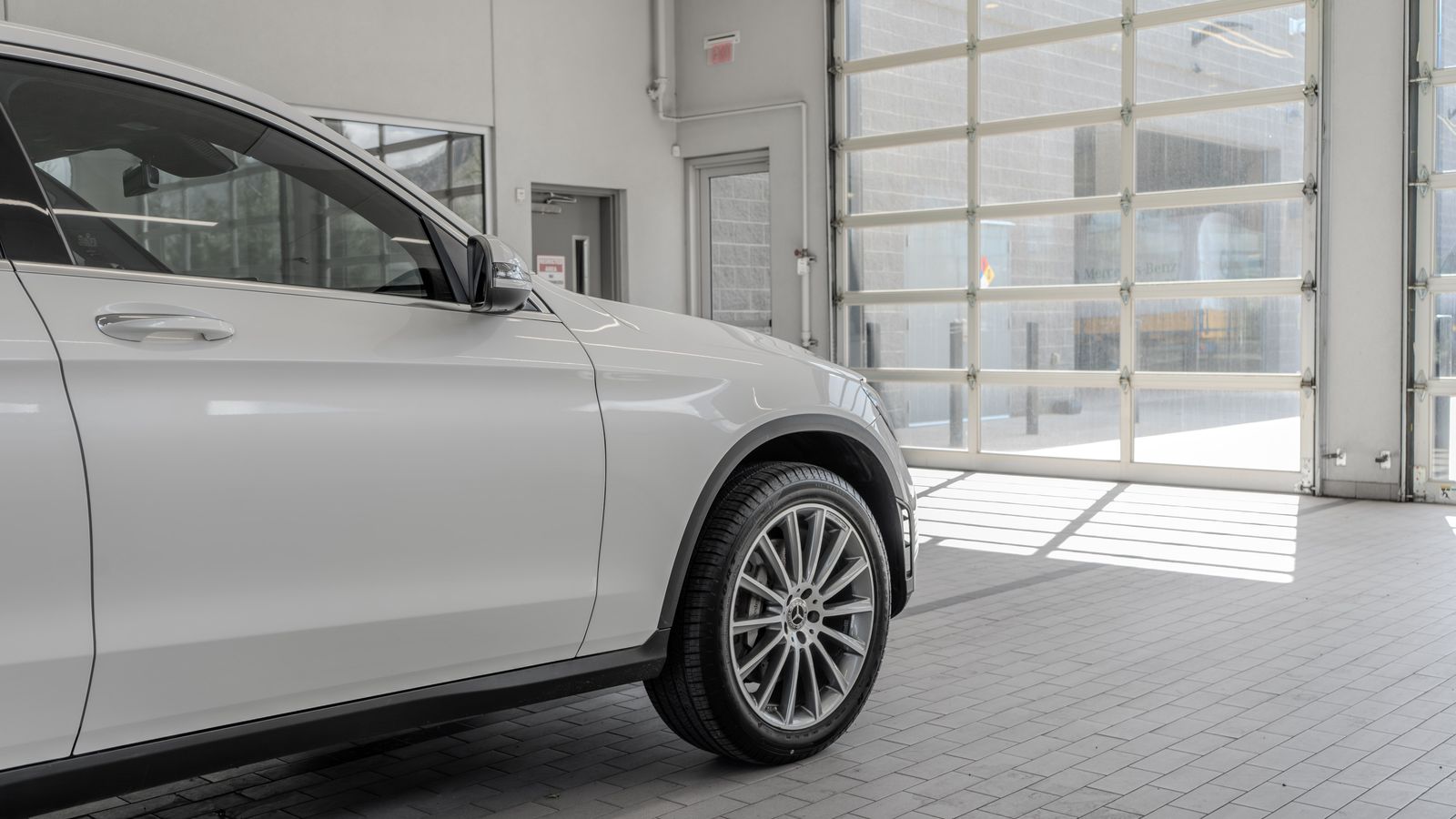 2023 Mercedes-Benz GLC GLC 300 Coupe — full photo 30 of 35