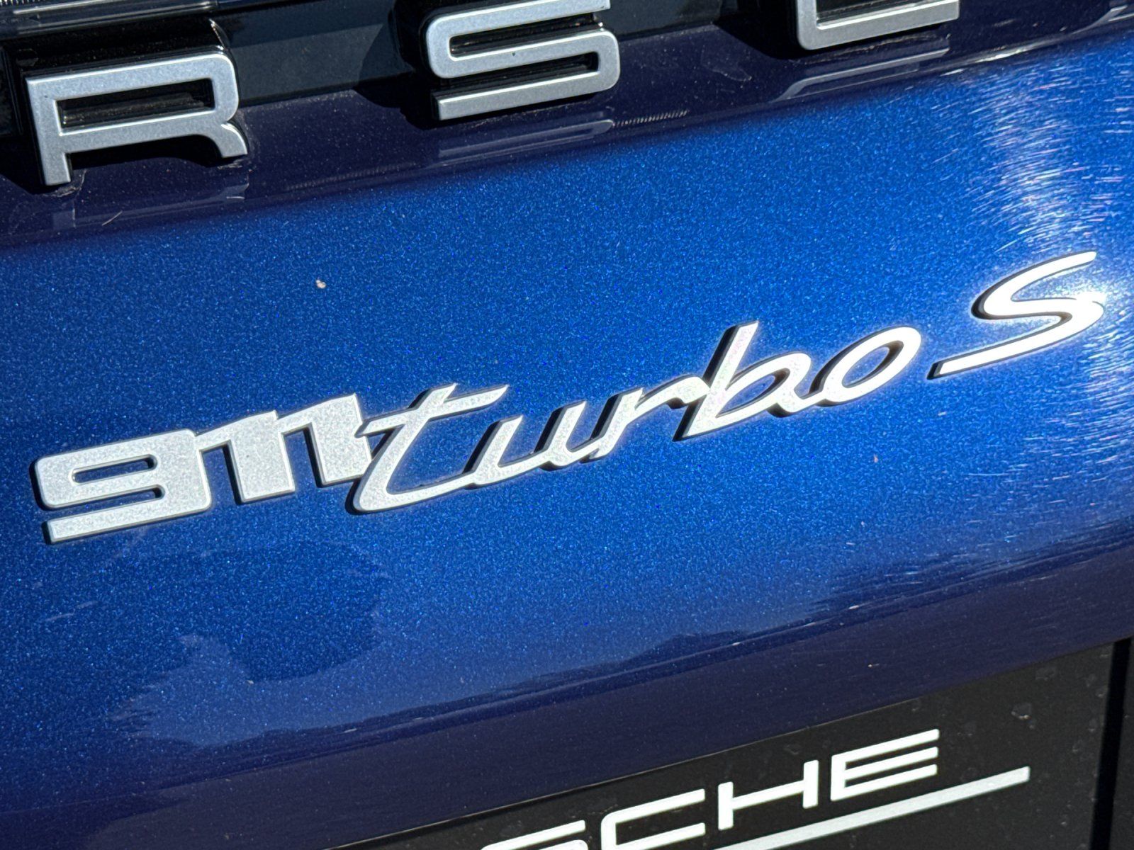 2025 Porsche 911 Turbo S — foto completa 28 de 29