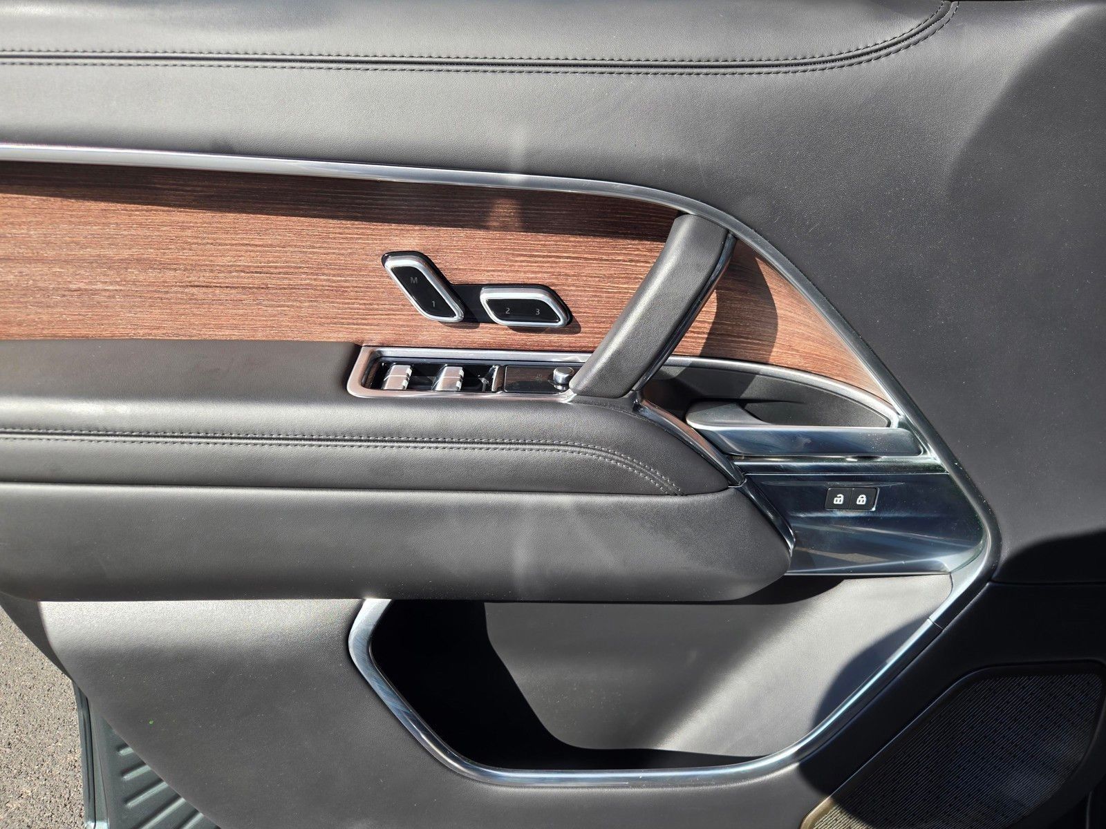 2024 Land Rover Range Rover Autobiography — foto completa 18 de 45