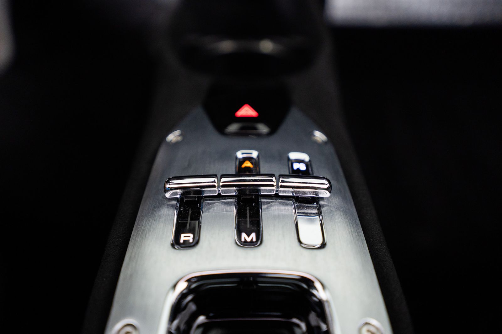 2025 Ferrari SF90 Spider — full photo 45 of 67