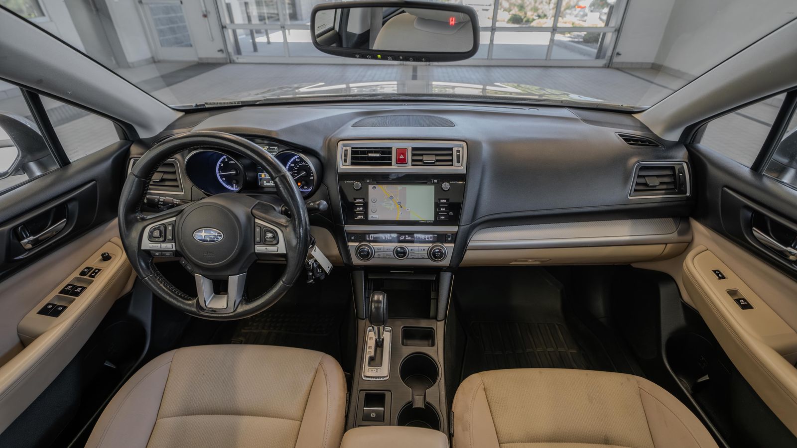 2015 Subaru Legacy 2.5i — foto completa 8 de 34