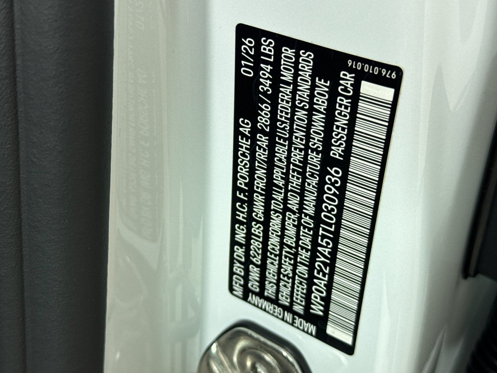 2026 Porsche Panamera E-Hybrid 4 — full photo 29 of 30