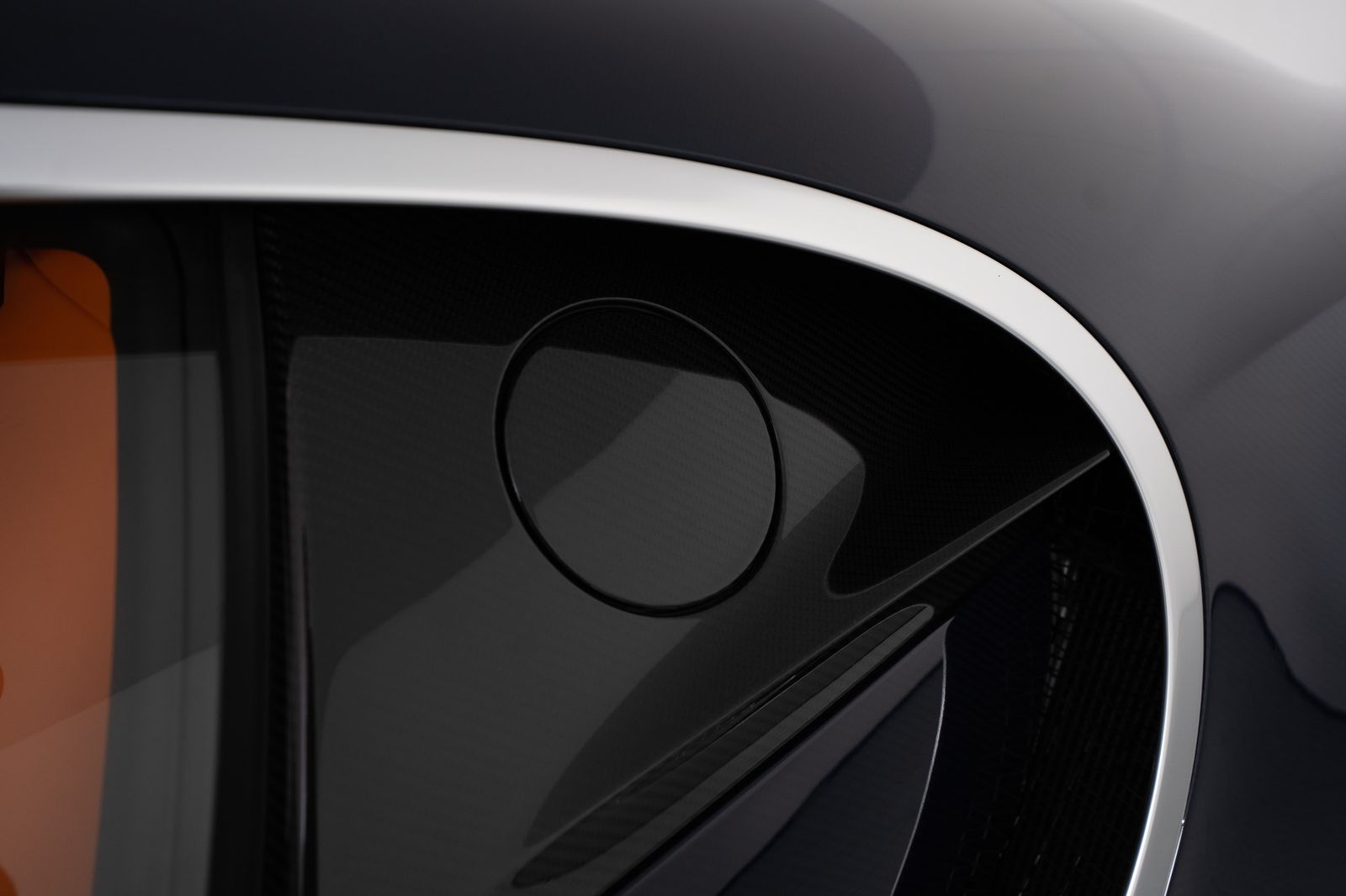2018 Bugatti Chiron — foto completa 26 de 85