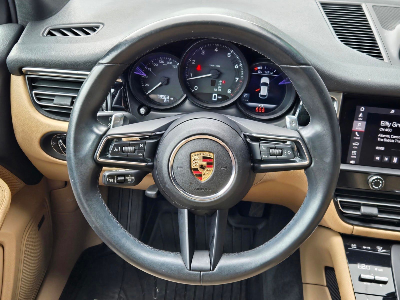 2024 Porsche Macan Base — full photo 15 of 27