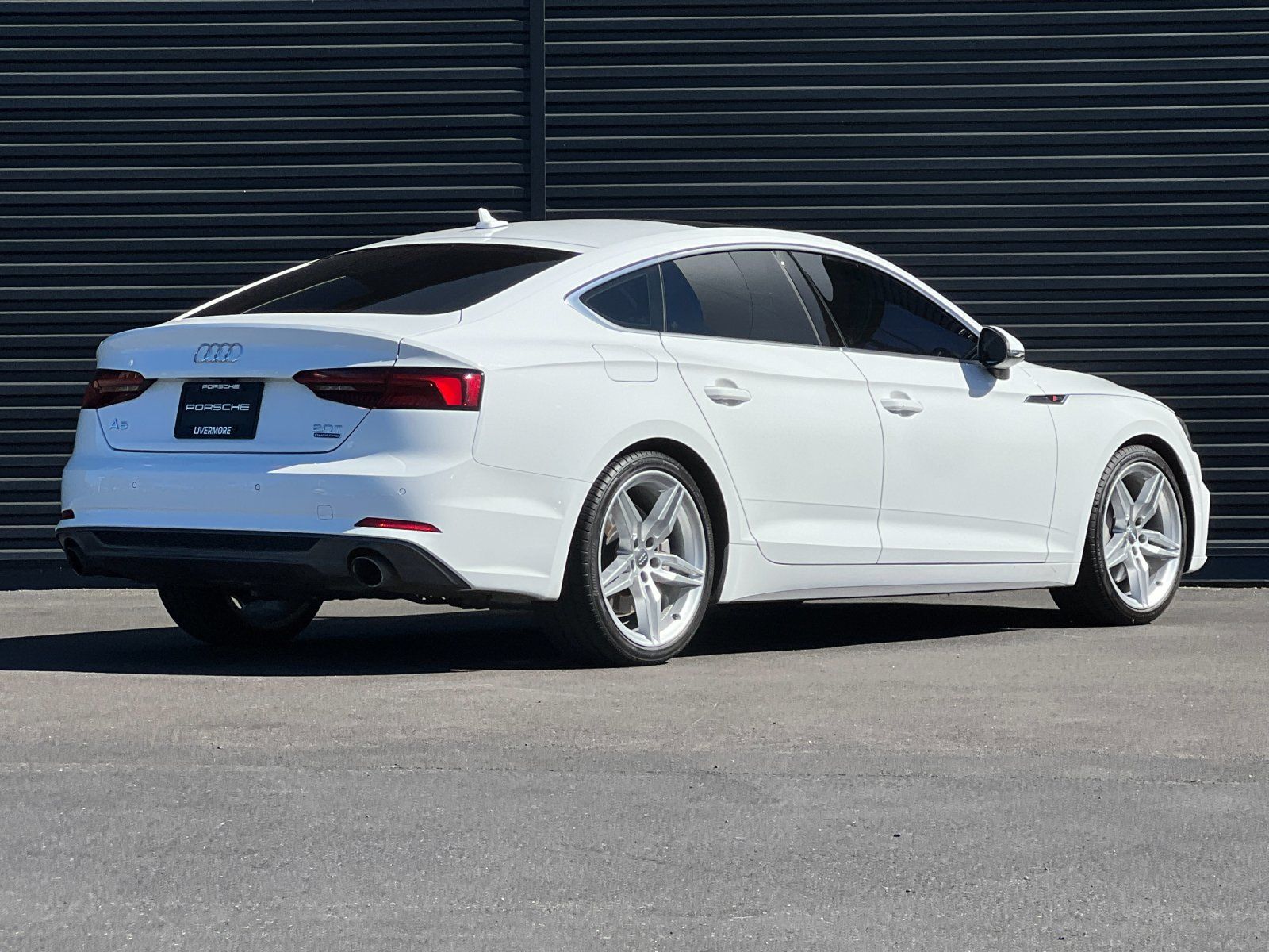 2018 Audi A5 2.0T Premium Plus — foto completa 9 de 29