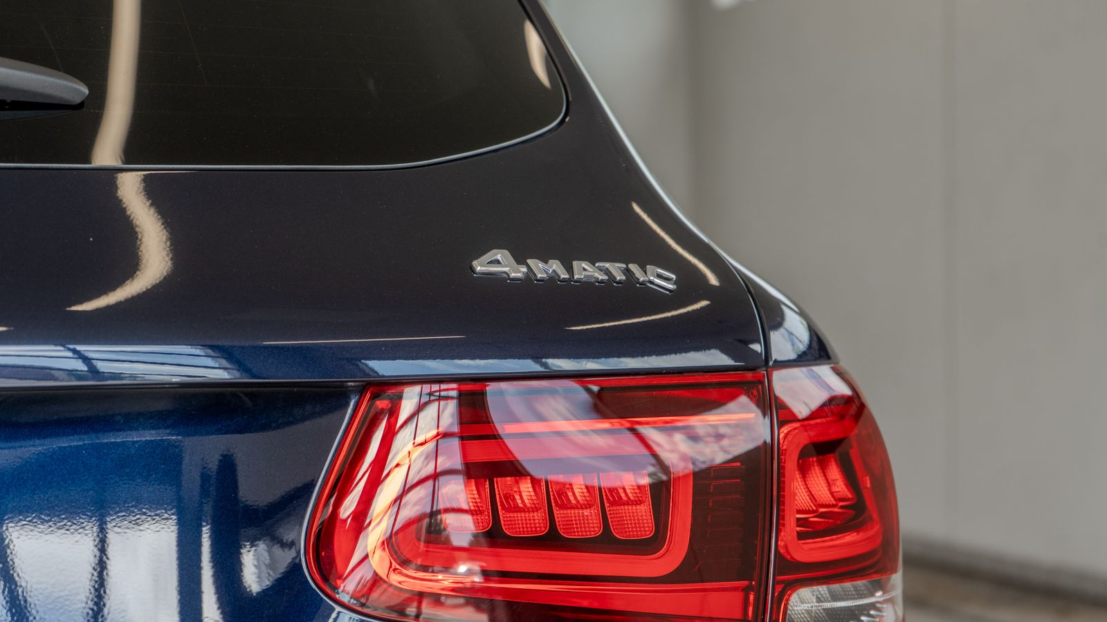 2022 Mercedes-Benz GLC GLC 300 — foto completa 24 de 35