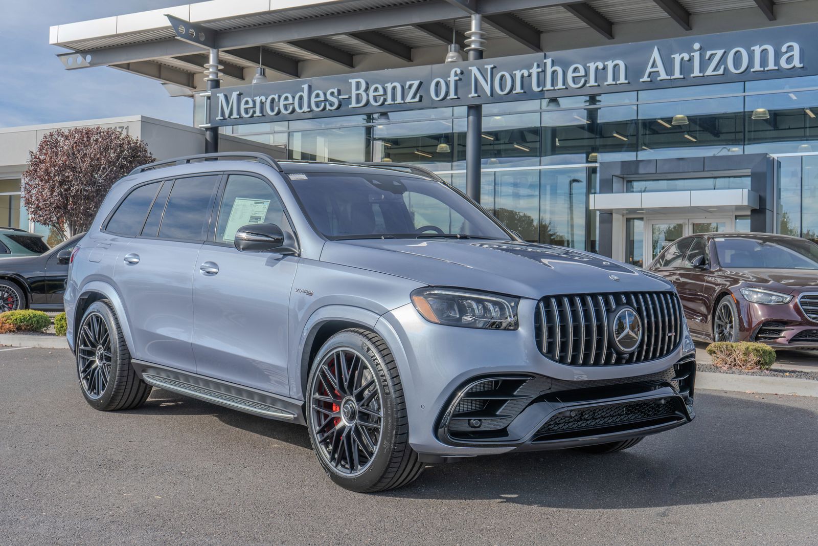 2026 Mercedes-Benz GLS GLS 63 AMG® — foto completa 1 de 36