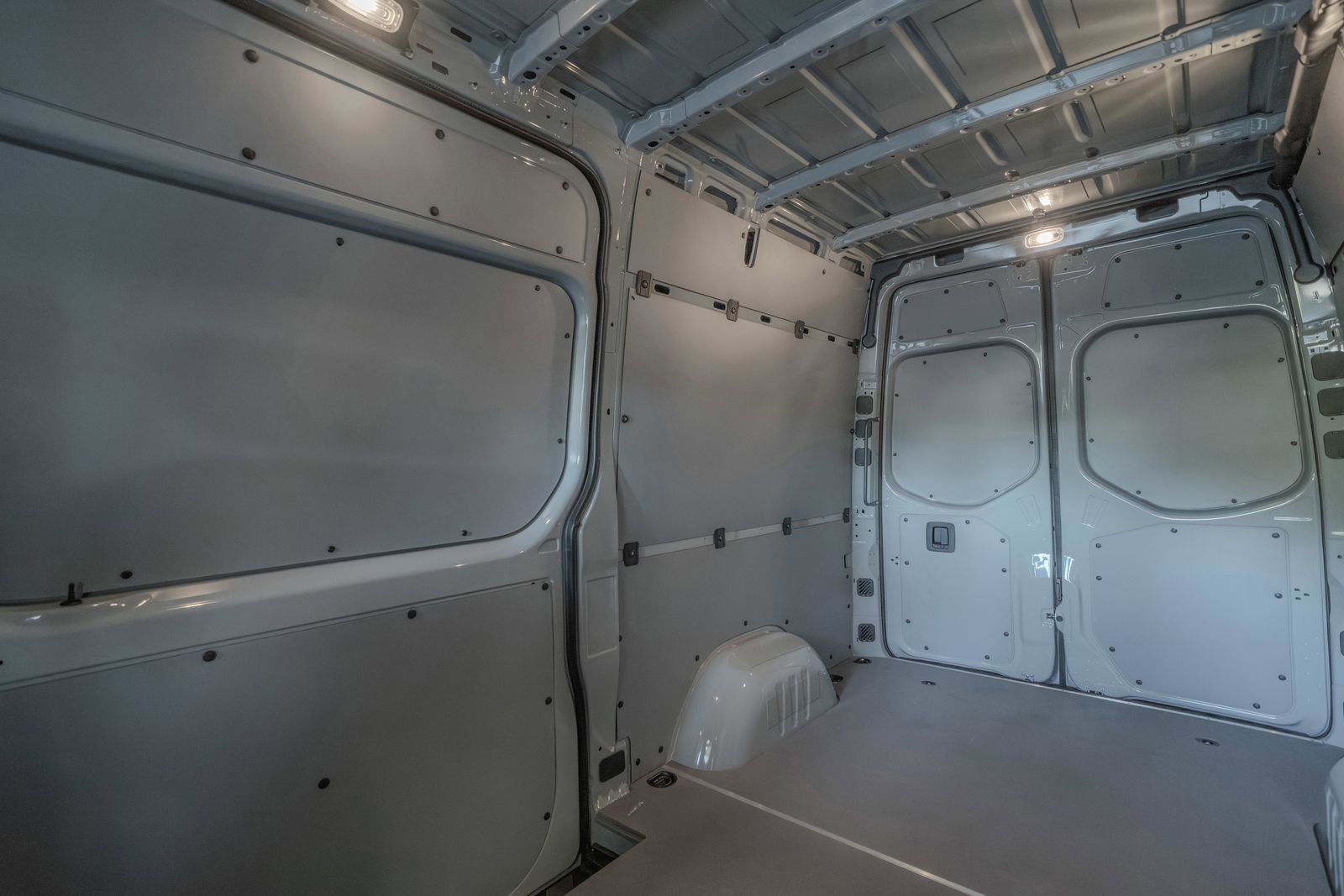 2025 Mercedes-Benz Sprinter 2500 Cargo 144 WB — full photo 28 of 34