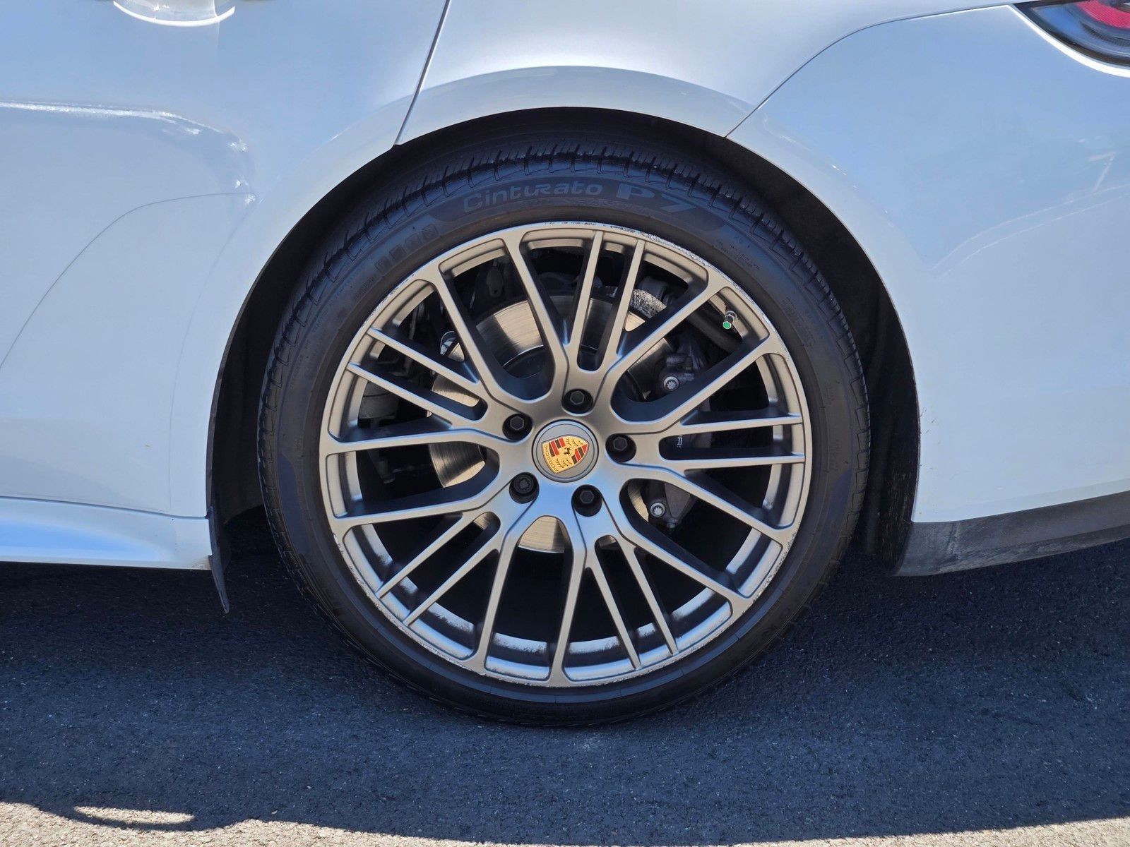 2023 Porsche Panamera 4 Platinum Edition — foto completa 11 de 27