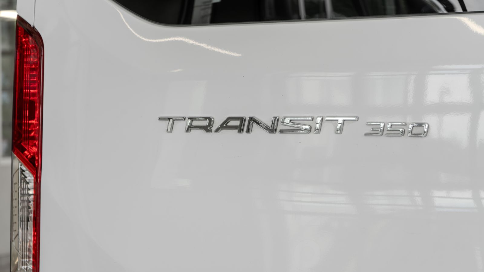 2024 Ford Transit-350 XLT — foto completa 22 de 35