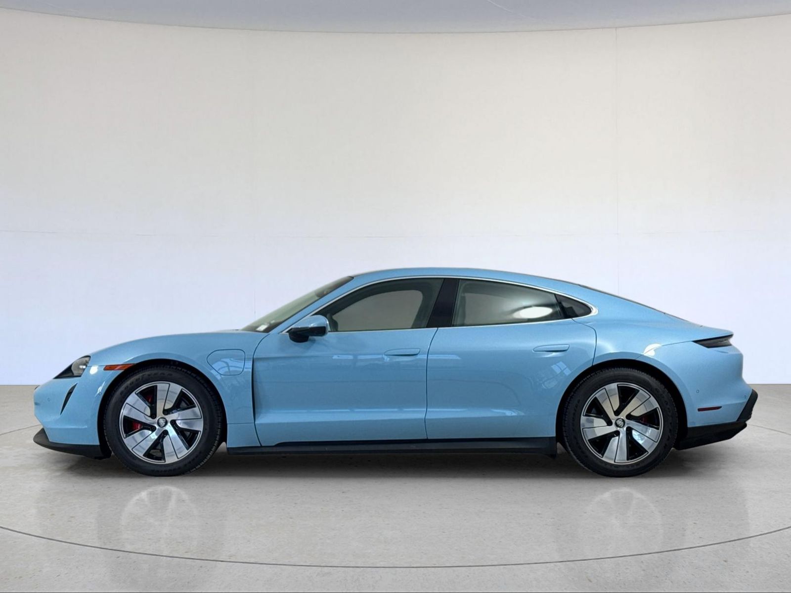 2024 Porsche Taycan 4S — full photo 2 of 29