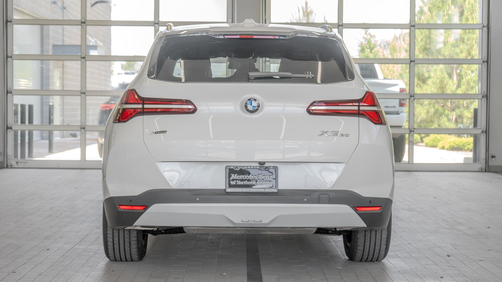 2025 BMW X3 30 xDrive — full photo 14 of 35