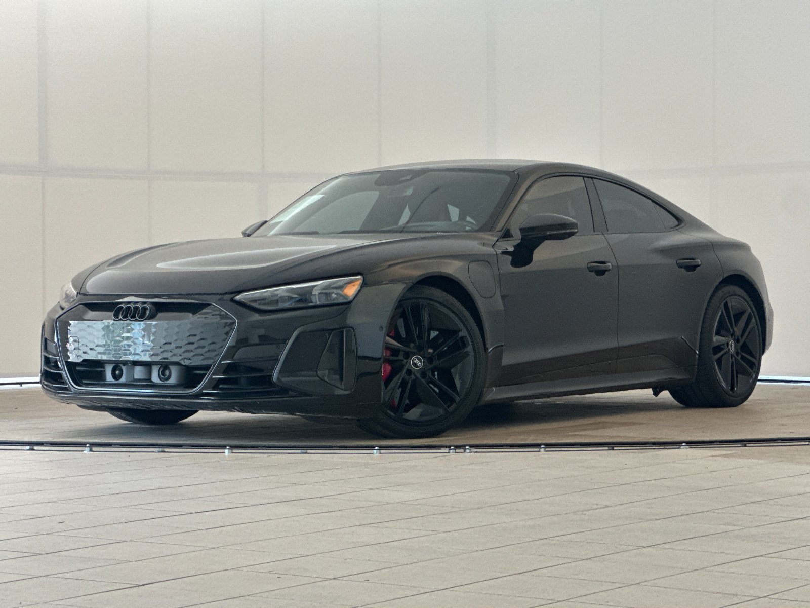 2023 Audi RS e-tron GT Base — foto 1 de 27