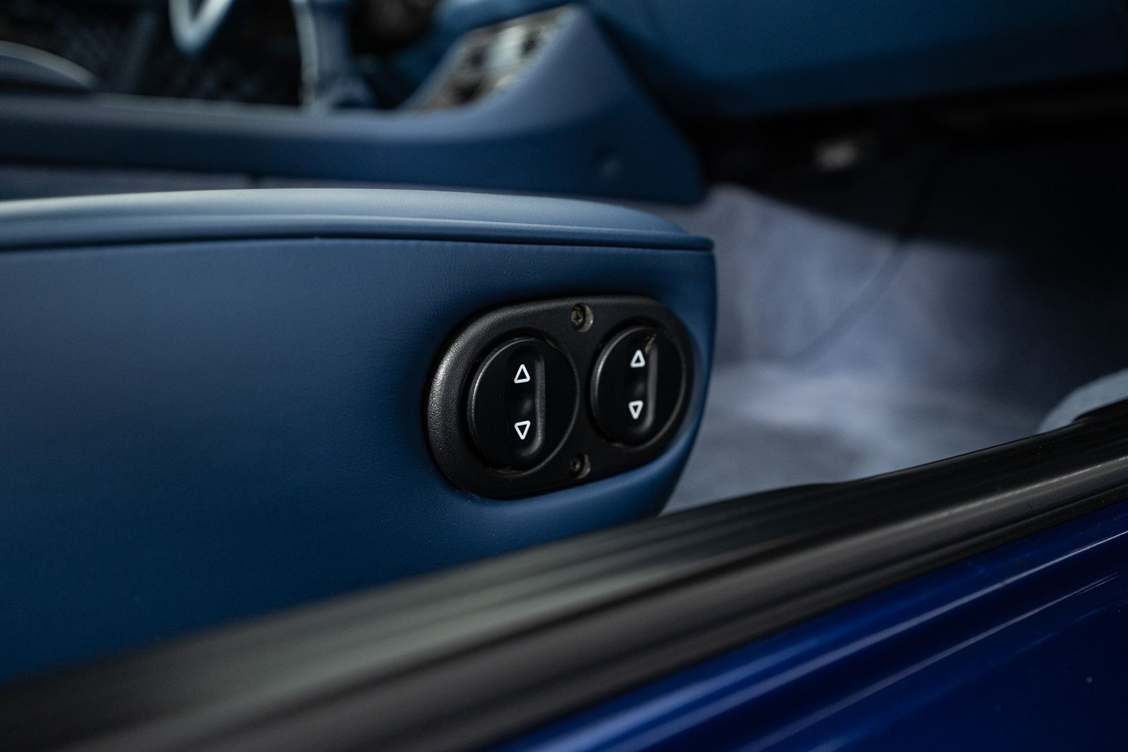 1992 Porsche 968 — full photo 42 of 57