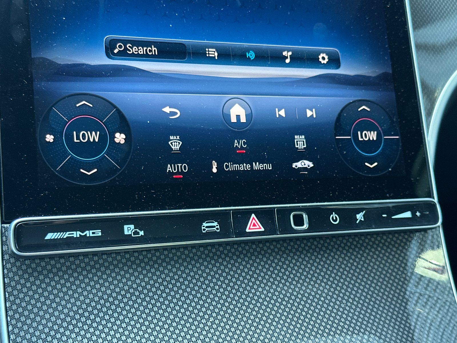2025 Mercedes-Benz GLC GLC 43 AMG® — full photo 19 of 27