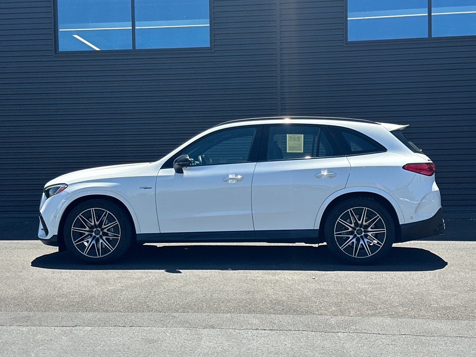 2025 Mercedes-Benz GLC GLC 43 AMG® — full photo 2 of 27