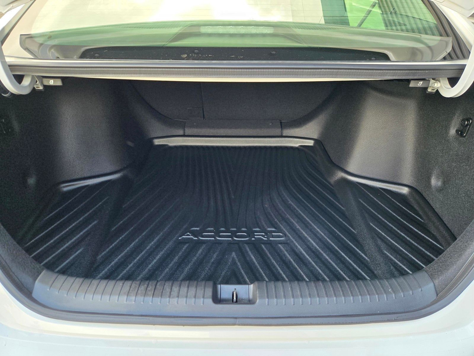 2025 Honda Accord SE — full photo 28 of 28