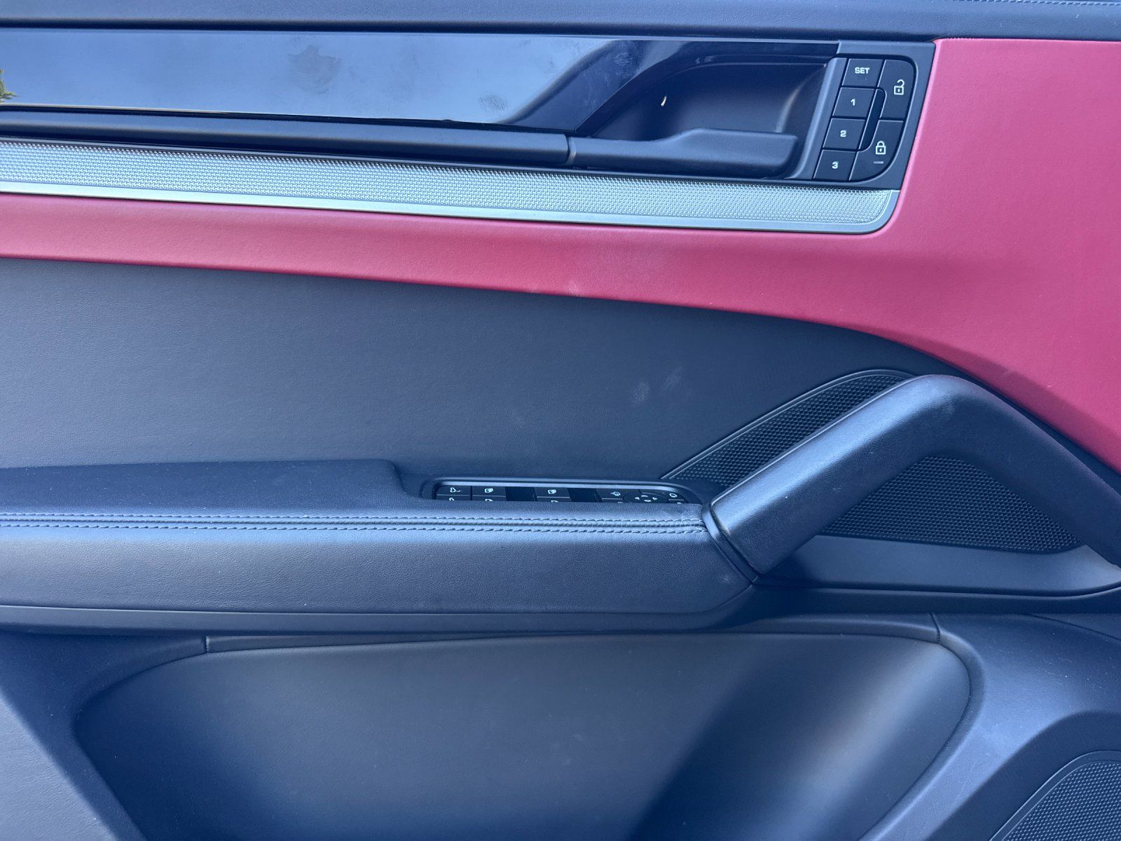 2024 Porsche Cayenne Coupe S — foto completa 13 de 30