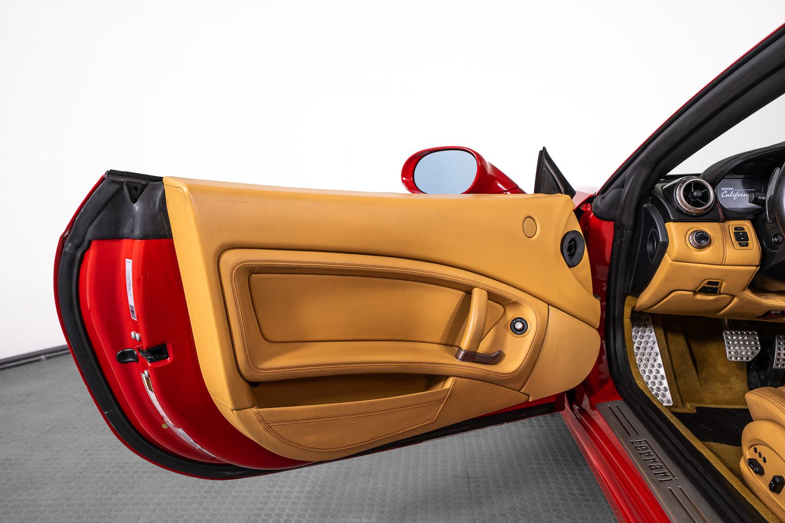 2012 Ferrari California — foto completa 14 de 38
