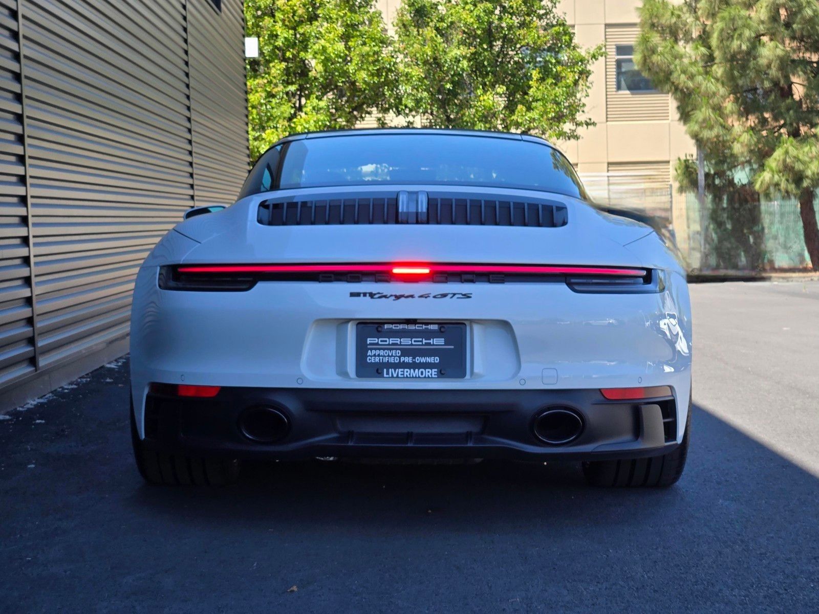 2023 Porsche 911 Targa 4 GTS — foto completa 6 de 27