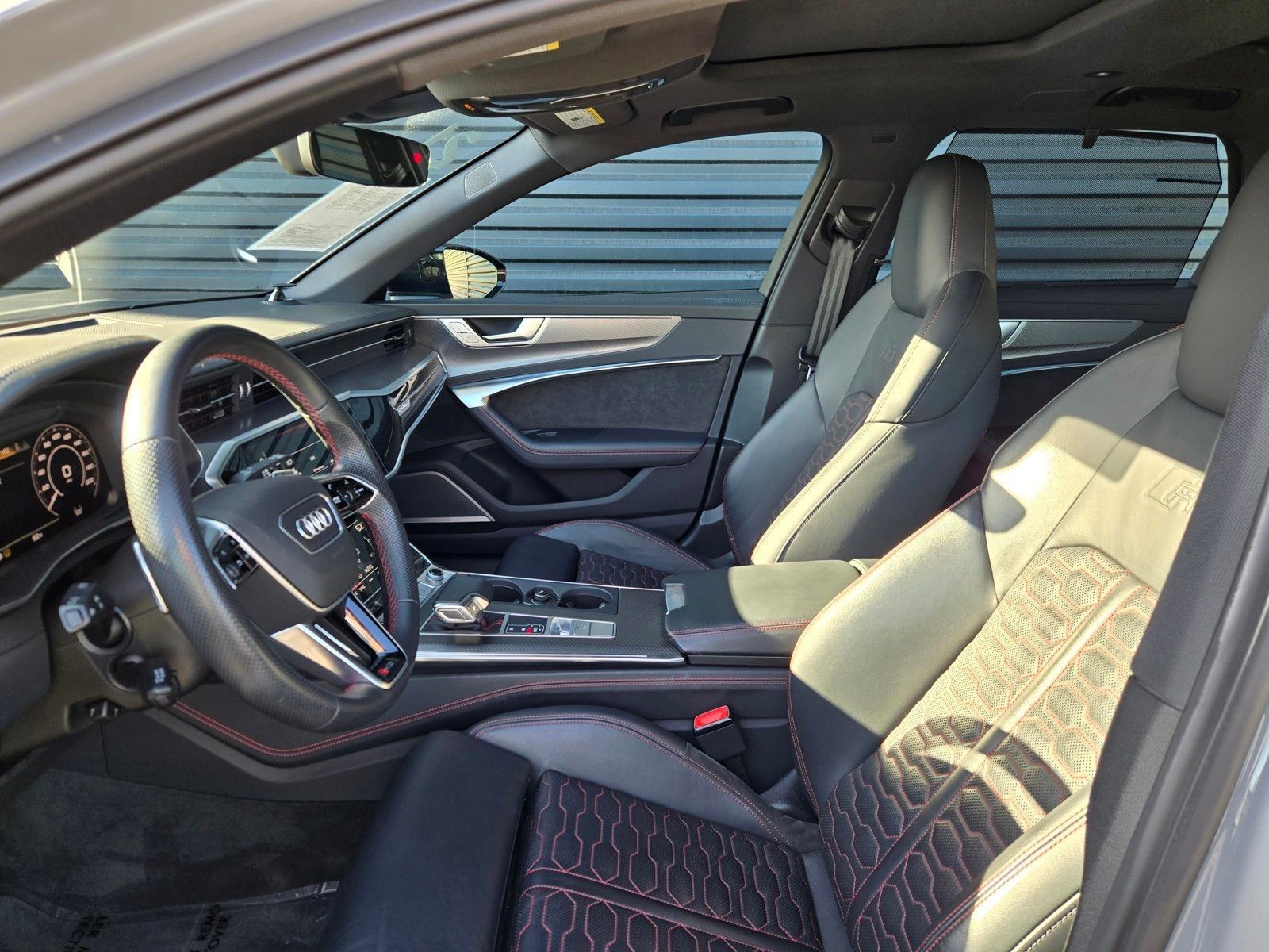 2021 Audi RS 6 4.2 — full photo 26 of 45