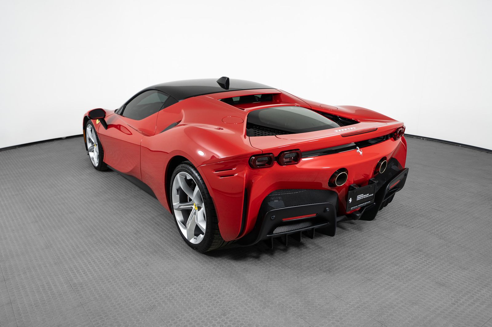 2021 Ferrari SF90 Stradale — full photo 3 of 38